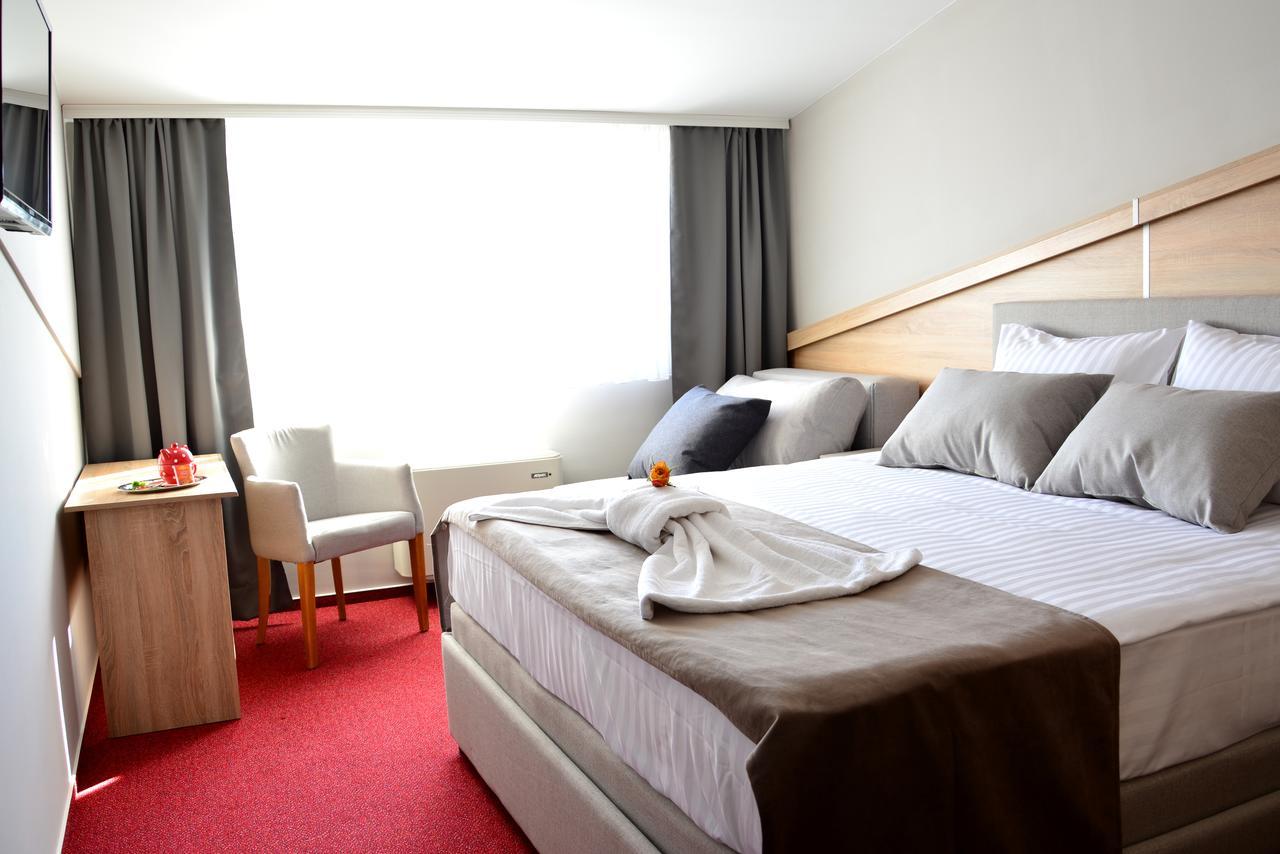 Hotel Dolenjc Novo Mesto Eksteriør billede