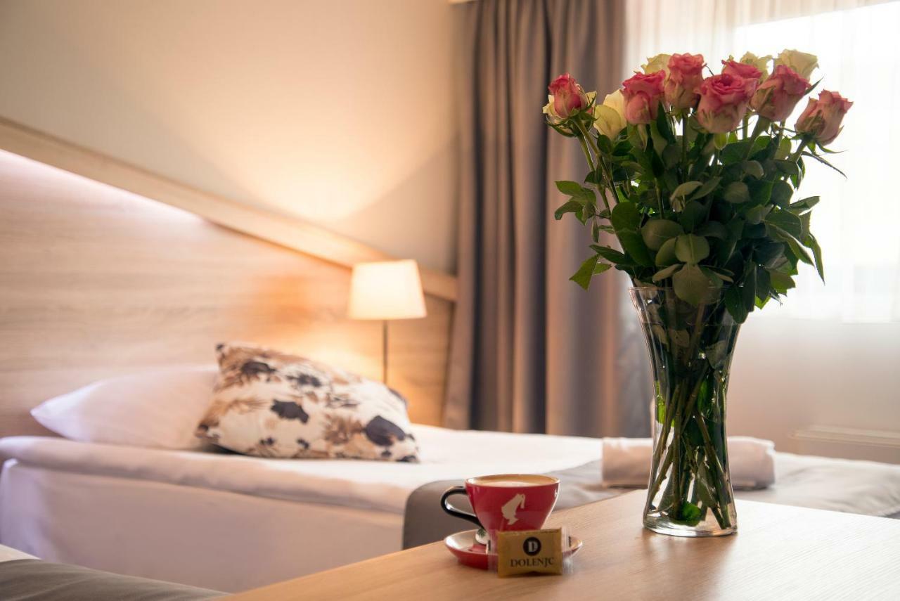 Hotel Dolenjc Novo Mesto Eksteriør billede